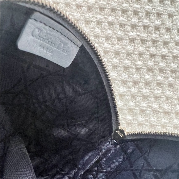 🛍SOLD🛍 Christian Dior Cosmetic Bag - Picture 3 of 9